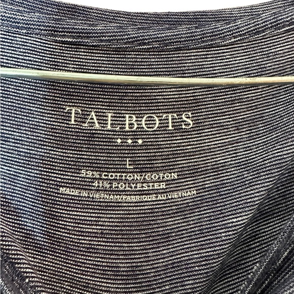 TALBOTS Basic Tee Size LARGE - Picture 3 of 3